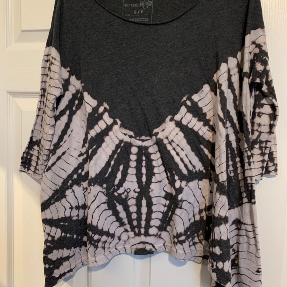 Free People 3/4 sleeve top.